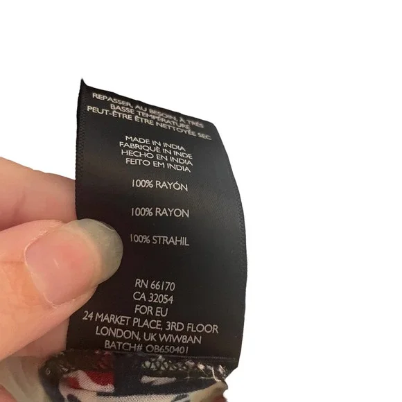 Kimchi Blue Patsy Patchwork Smocked Romper Playsuit w/Square Neckline - Picture 6 of 12